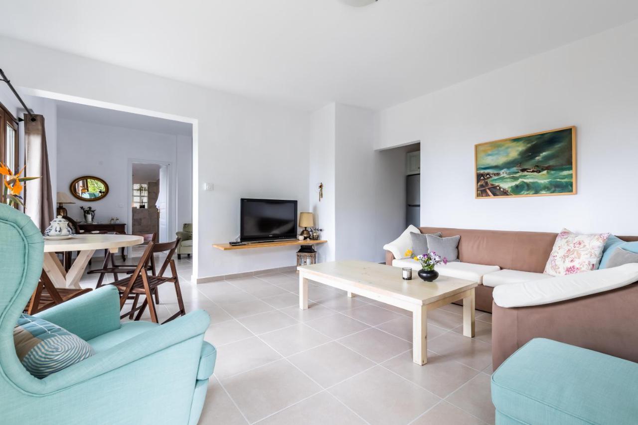 Oikia guesthouse Stafylos Eksteriør billede